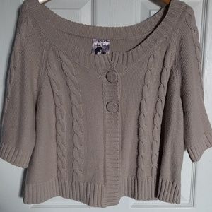 EXTRA TOUCH COLLECTION SHRUG