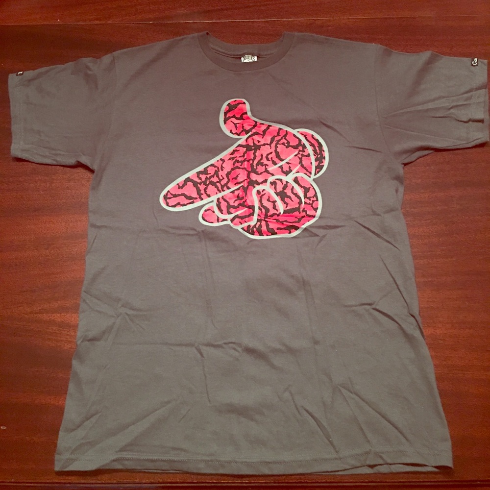 EUC- Men's Medium Crooks & Castles T-Shirt