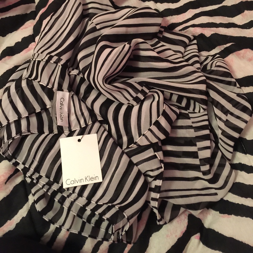 Calvin Klein scarf