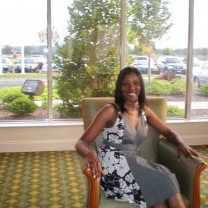 Meet your Posher, Lakeisha