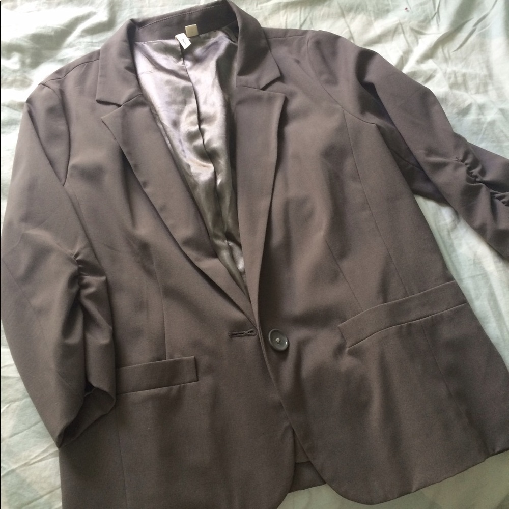Grey Woman's Blazer