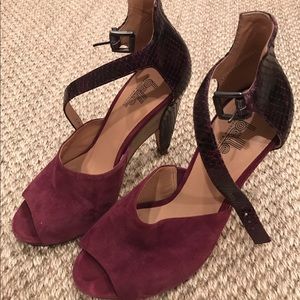 Beautiful Belle Sigerson Morrison heels!