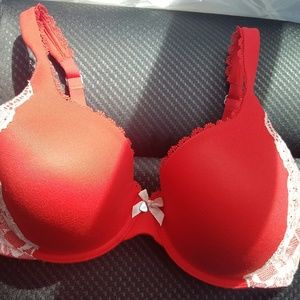 Victoria's Secret Bra 34D