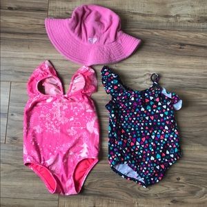 GAP 12-18m, OSHKOSH 18m and Roxy baby hat lot  💗