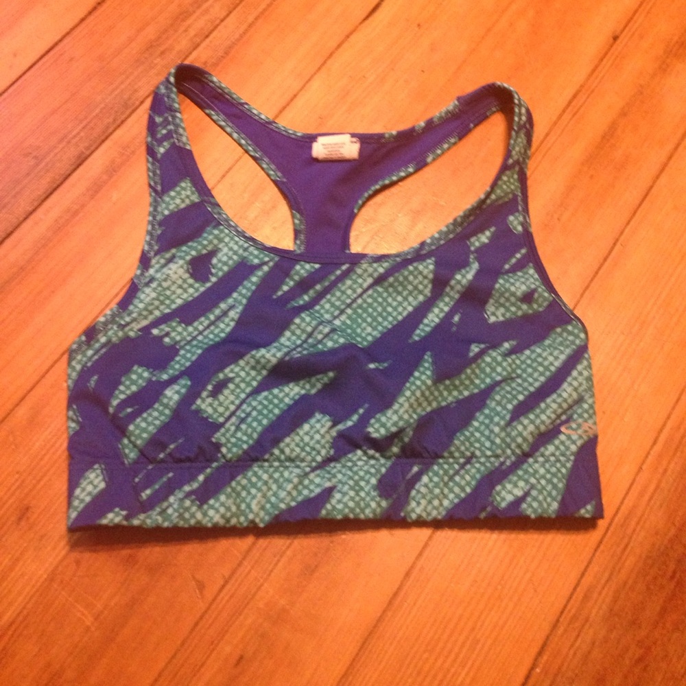 Champion sports bra hardly worn