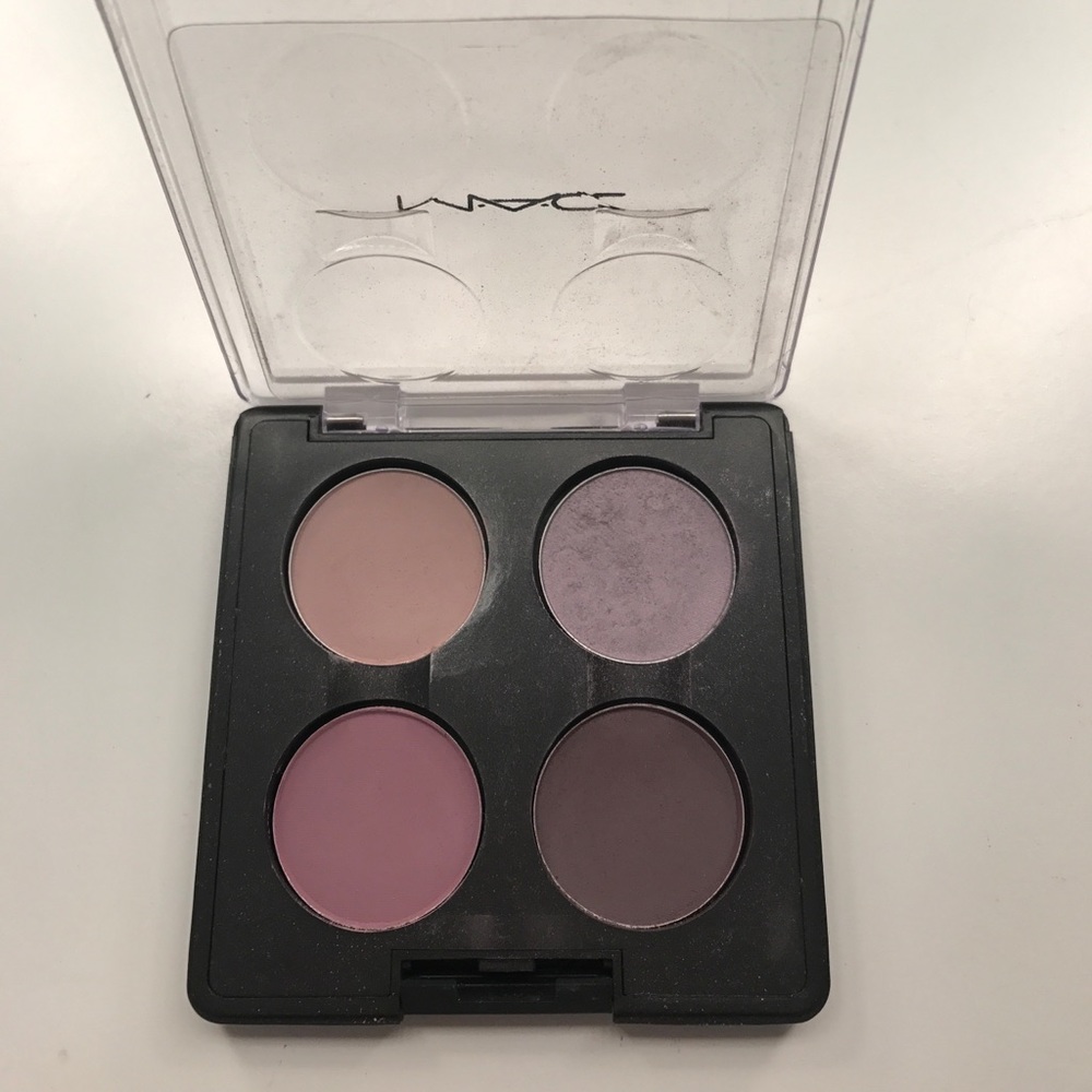 MAC Limited Edition Eyeshadow Quad In the Gallery