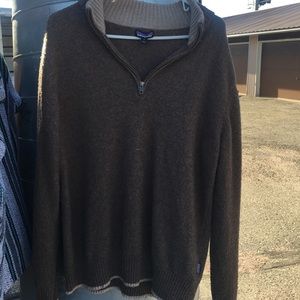 Men's Patagonia sweater