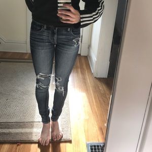 Dark wash denim AEO jeans