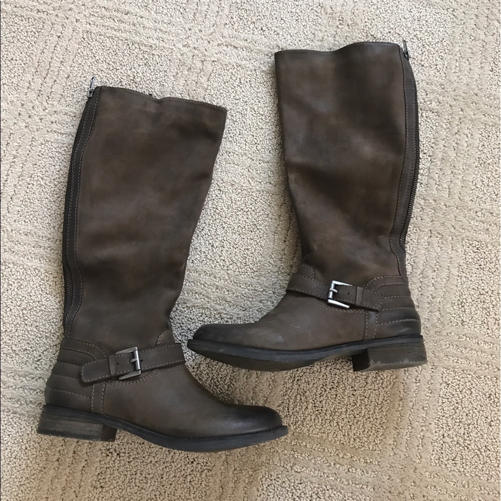 Steve Madden boots!