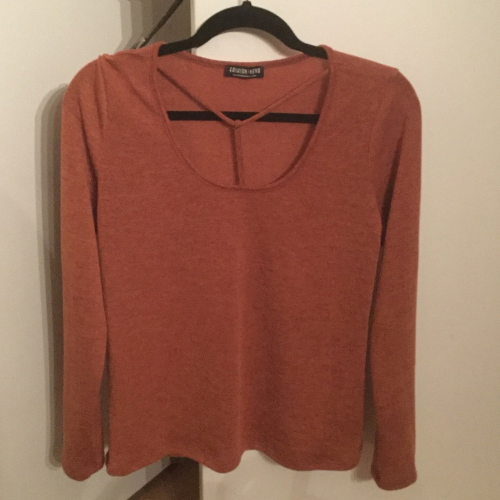 Fashion Nova stretchy top in RUST - XL
