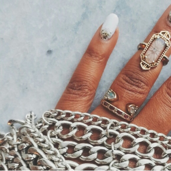 Jewelry | Open cuff opal ring - Picture 3 of 4