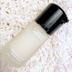 Mac Mineralize Timecheck Lotion