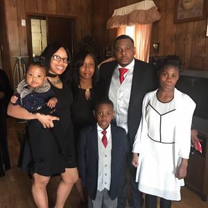 Meet your Posher, Thomas