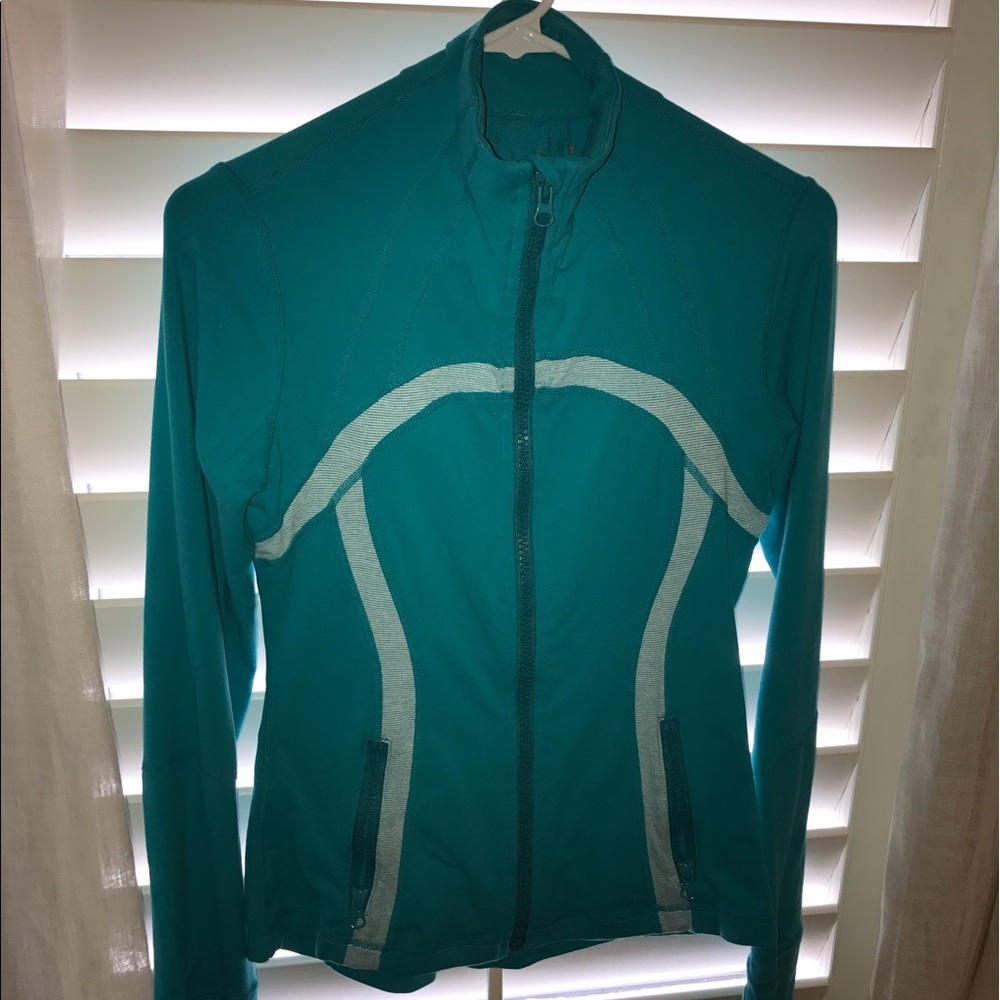 lululemon athletica jacket