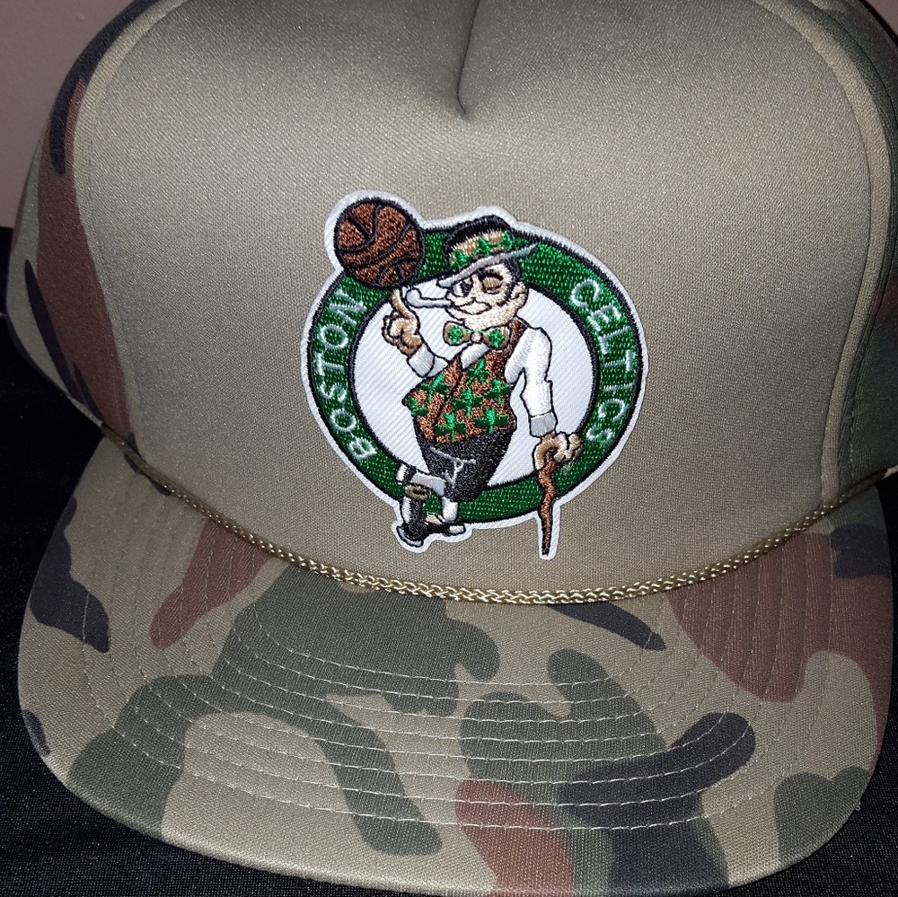 Vtg Boston Celtics camo snapback hat new deadstock
