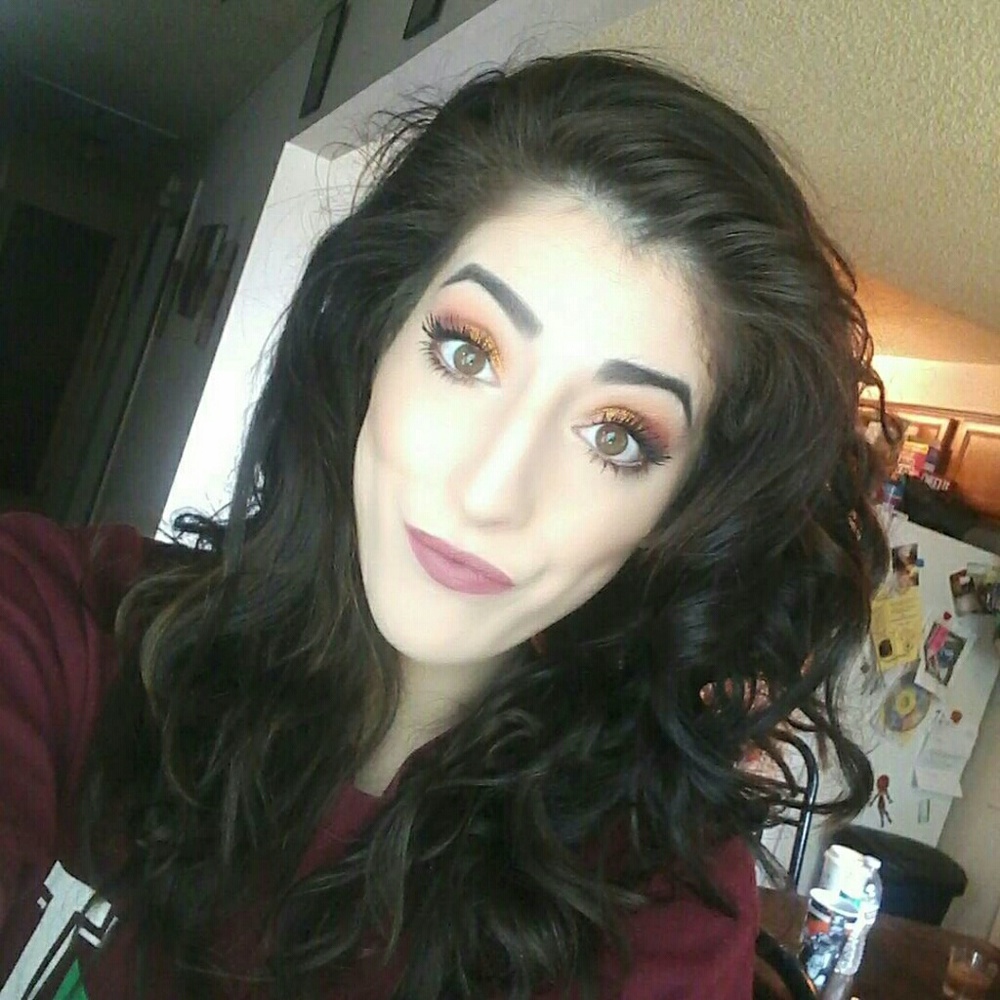 Meet your Posher, Chelsey