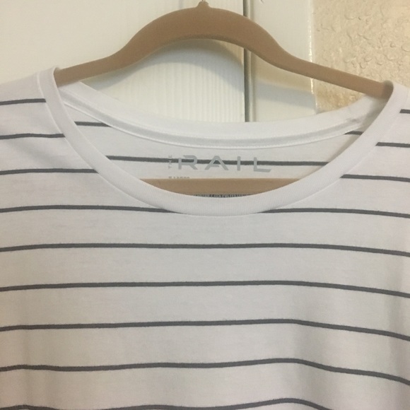 Men's Striped Tee - Picture 3 of 3