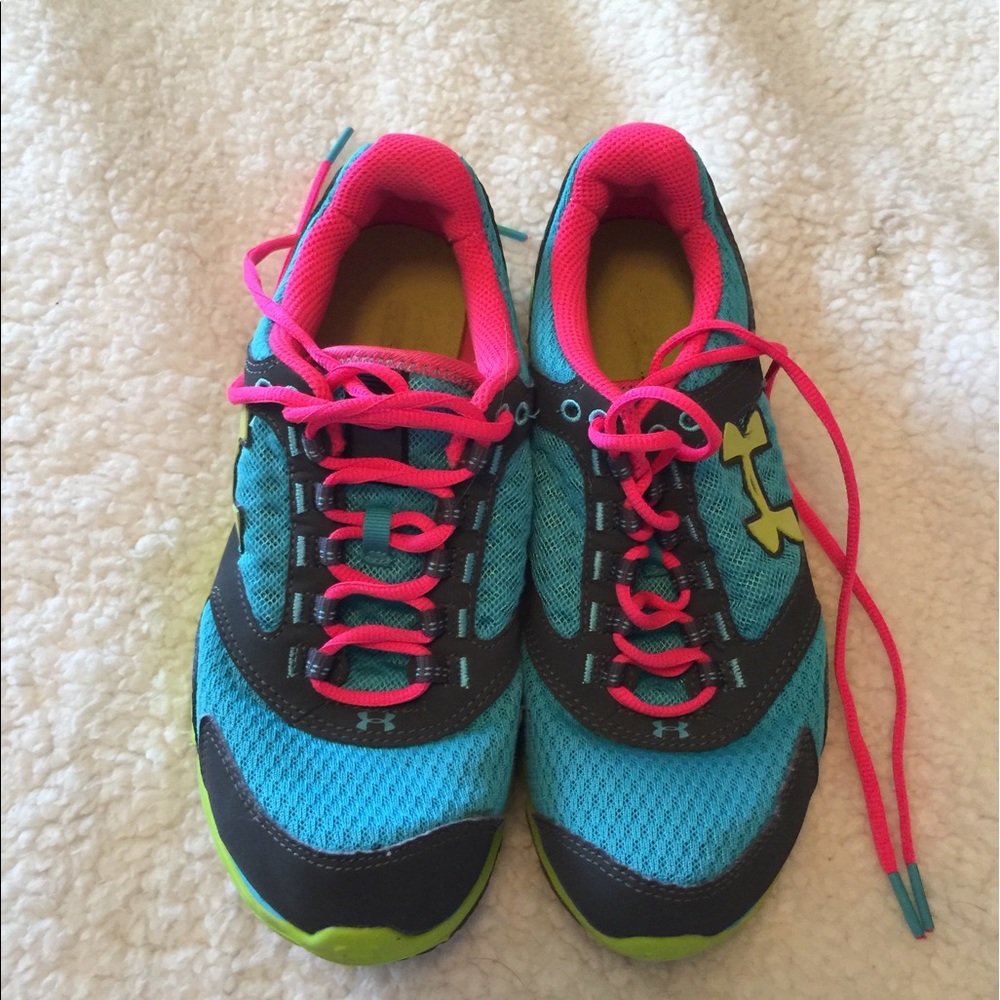 Under Armour size 9