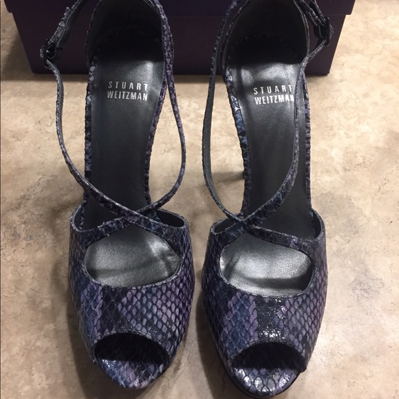 Stuart Weitzman Purple Heels - Picture 3 of 8