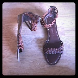 American eagle strappy sandals