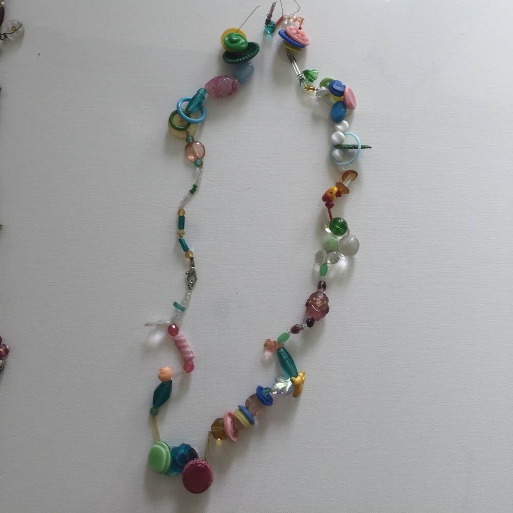 Glass bead necklace