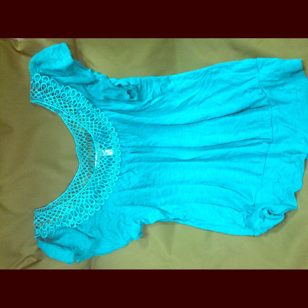 Turquoise top