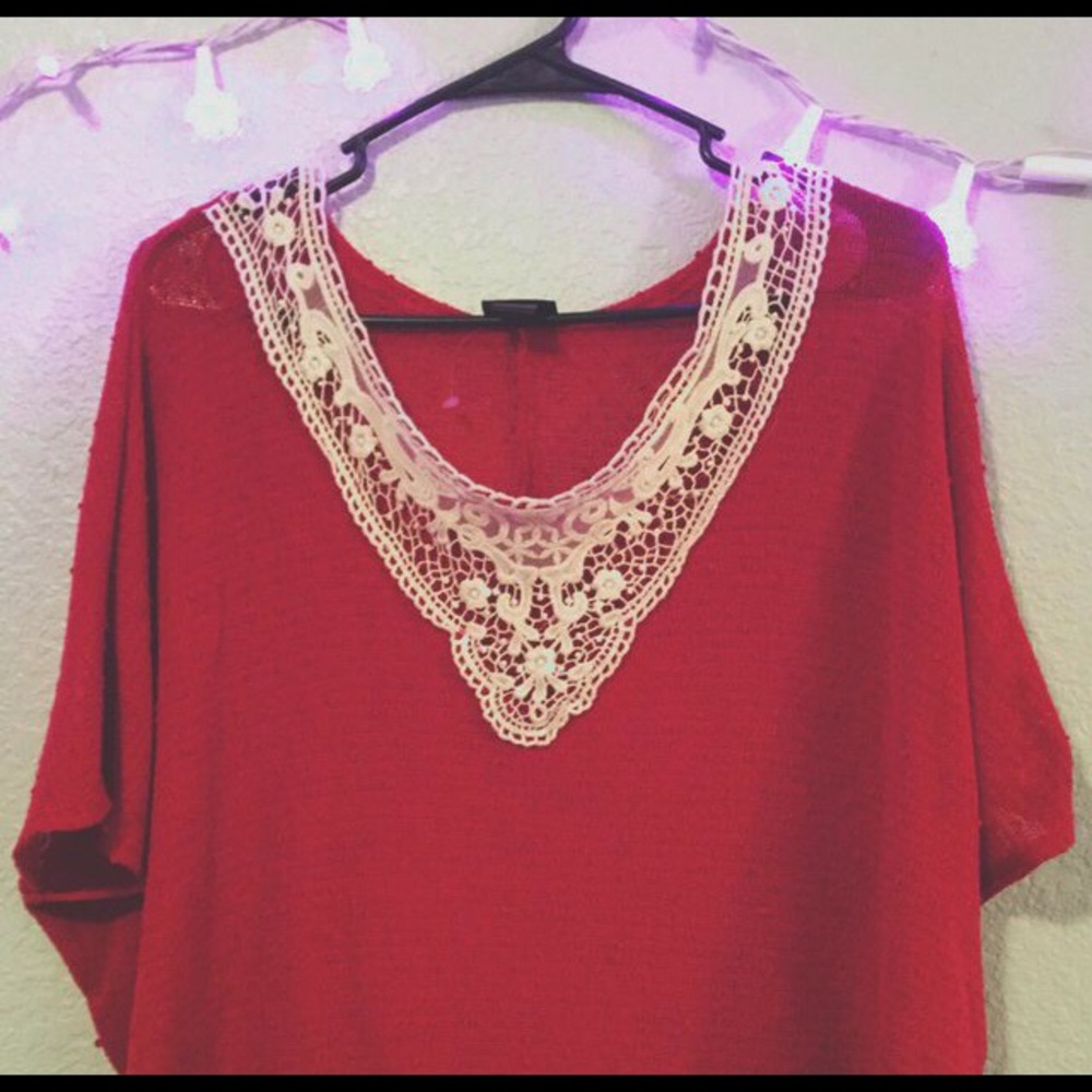 CLASSY Rue 21 short sleeve sweater!