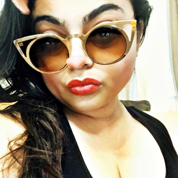 "Cleo" Gold invader dupe sunnies - Picture 2 of 3