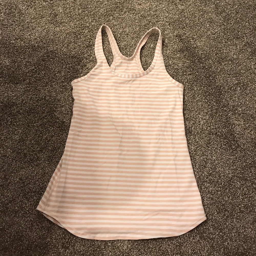 Lululemon tank