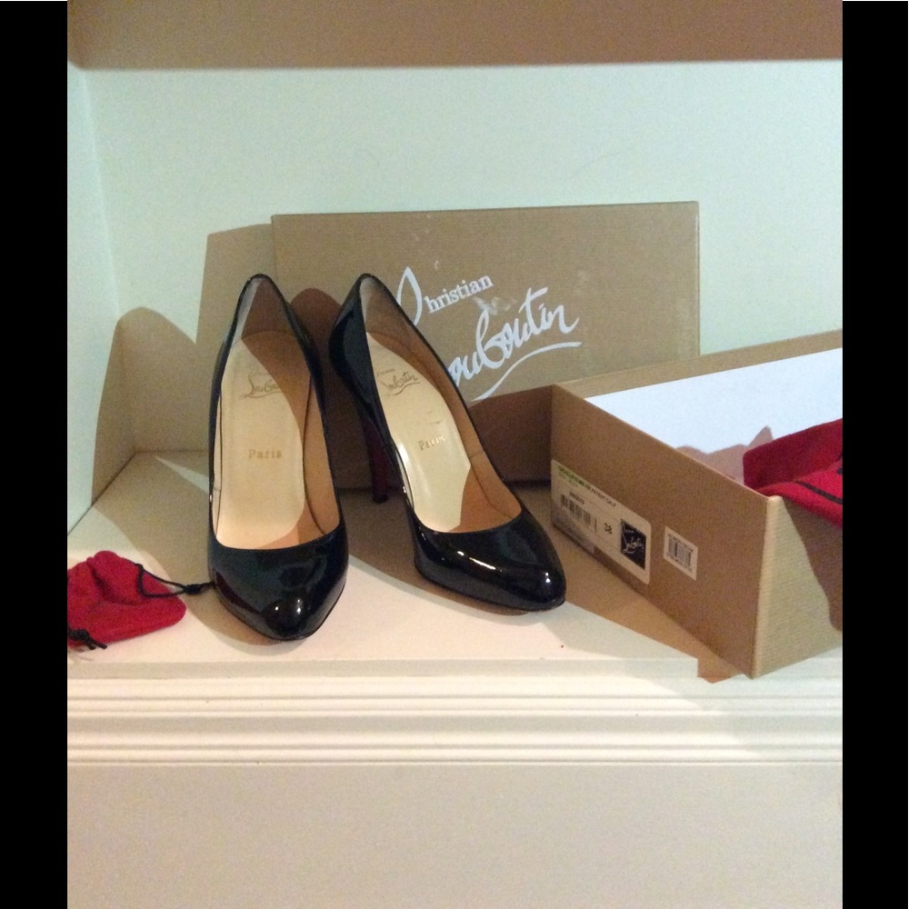 Black Patent Christian Loubitin Heels - 38