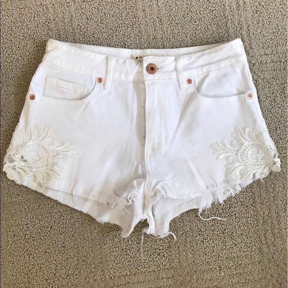Bullhead white lace denim shorts