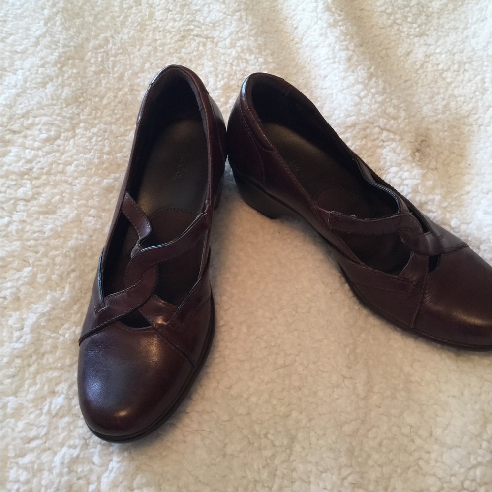 Clarks size 8