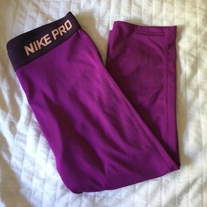 Light purple, Nike, Capri, running pants.