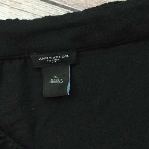 Ann Taylor bundle. 3 tanks. - Picture 2 of 4