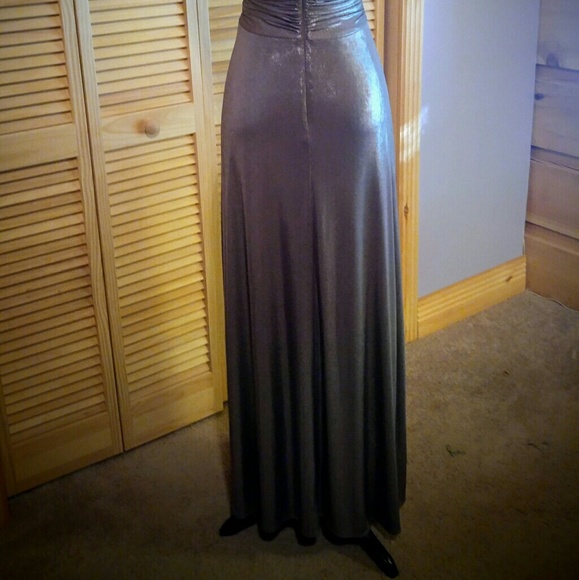White House Black Market Formal Dress - Picture 3 of 4