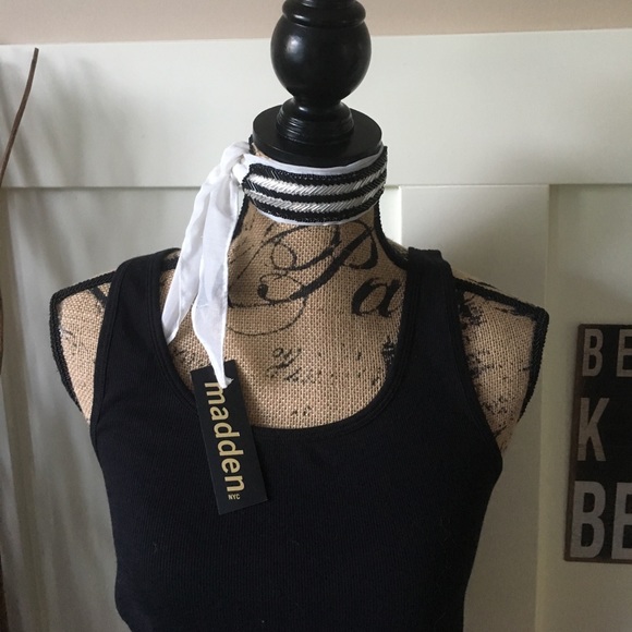 madden nyc Accessories - Madden White sequined chocker style scarf
