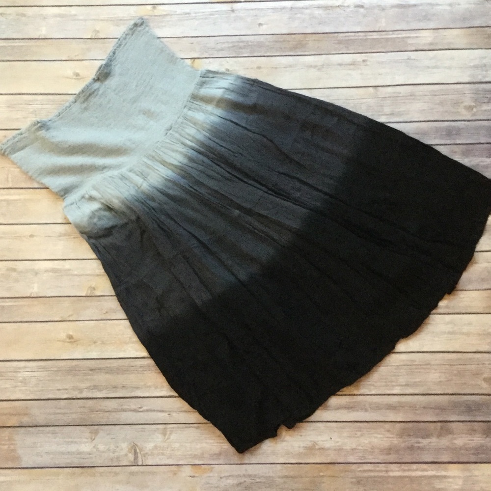 Apt 9.  Strapless dress. XL