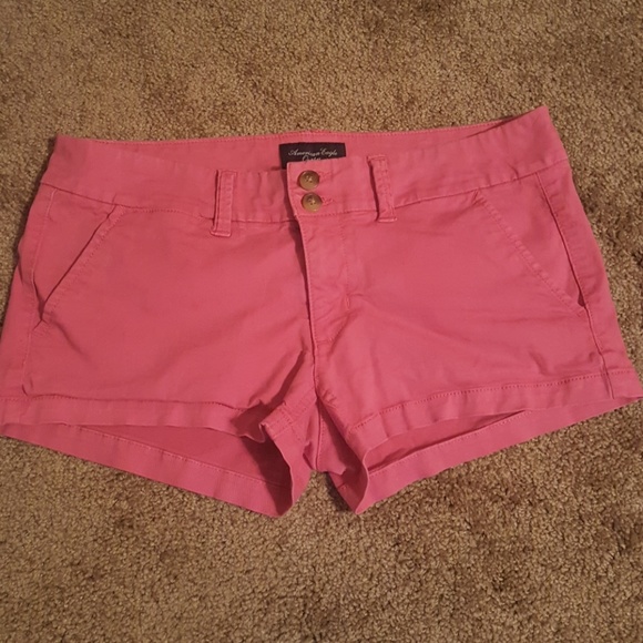 Shorts - Picture 1 of 3
