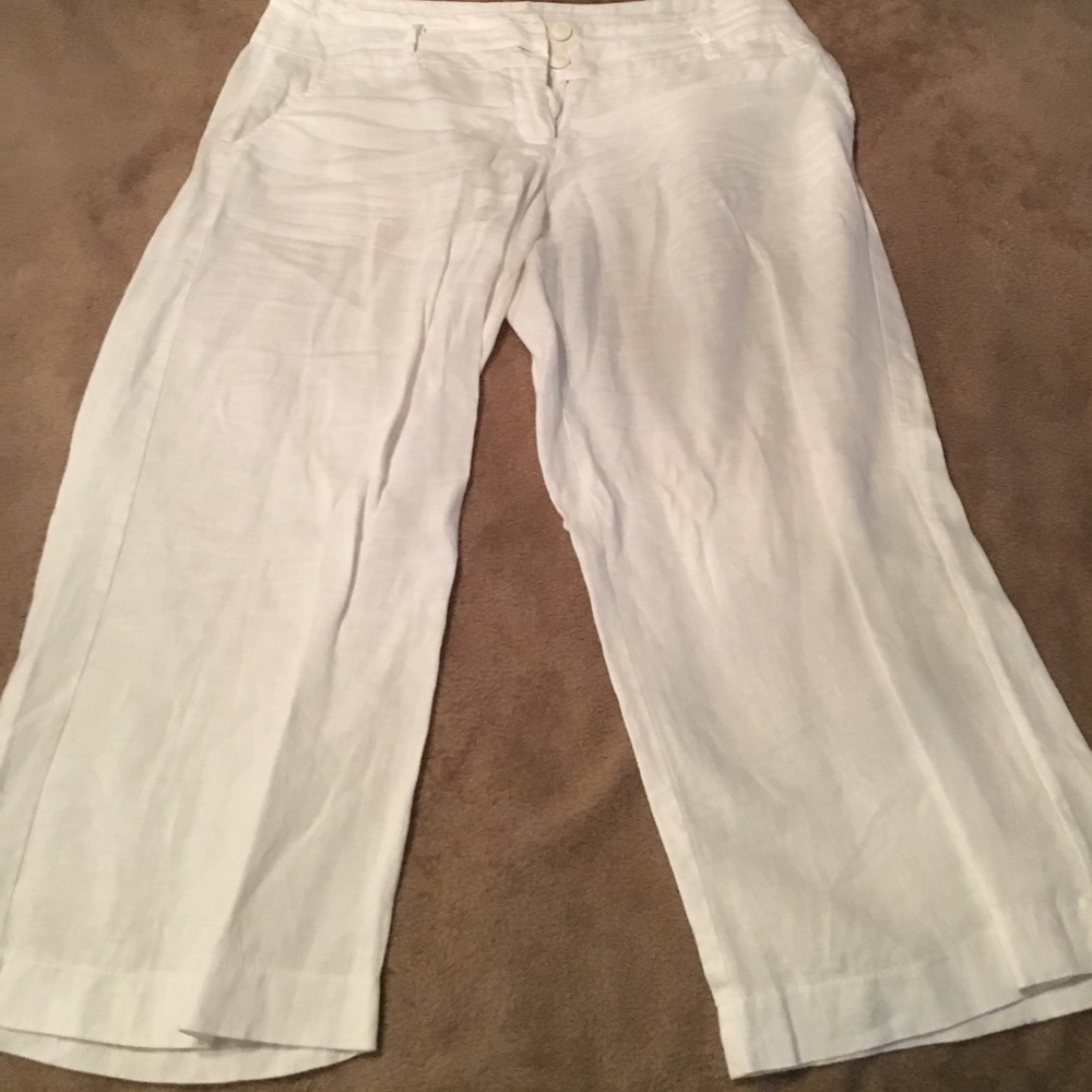 Thin, white linen capris