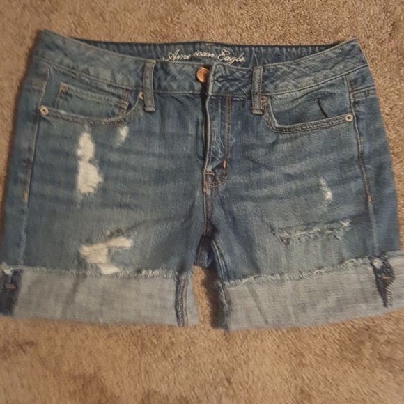 Shorts - Picture 1 of 4