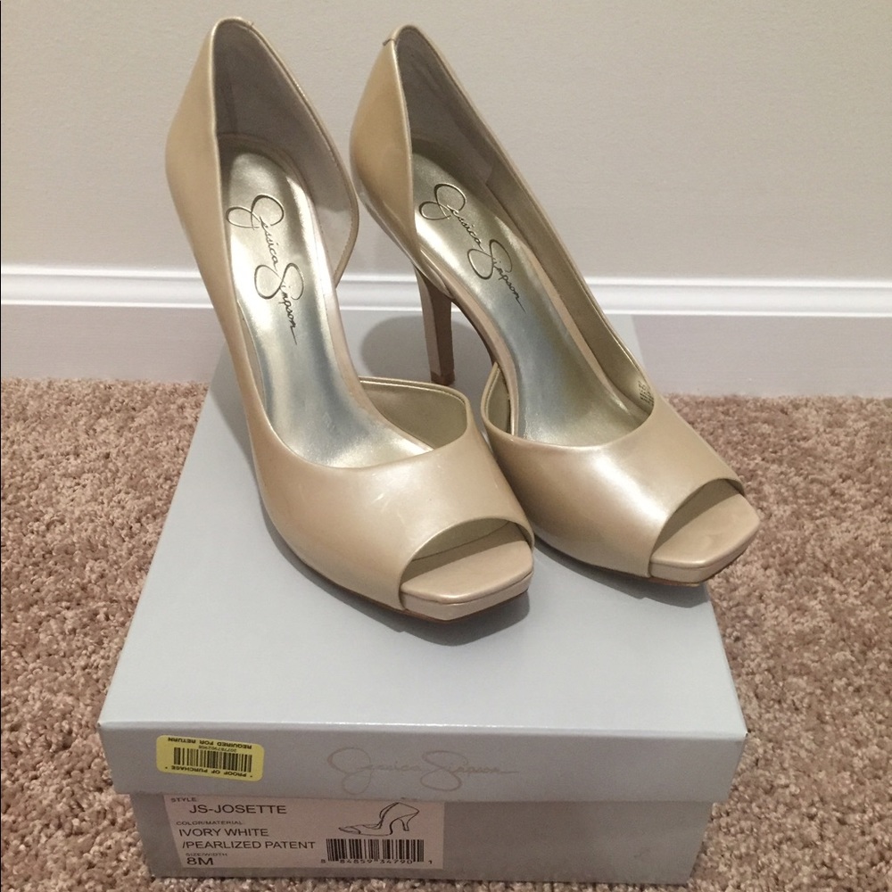 Jessica Simpson heels sz.8 like new