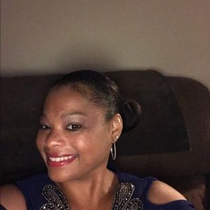 Meet your Posher, Natasha