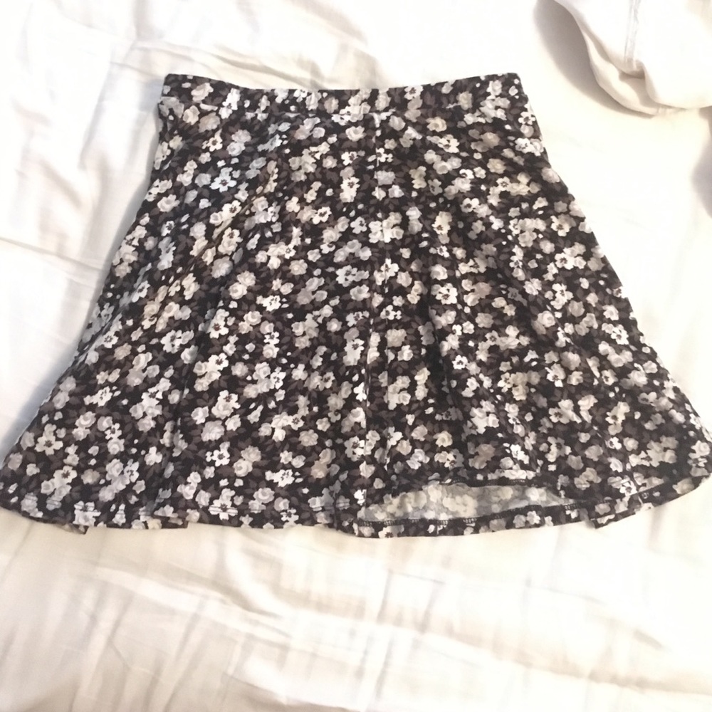 floral skirt