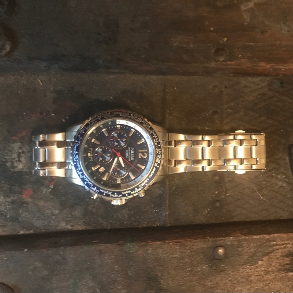 Pulsar PT3579X1 Sportlicher Chronograph 100M 45mm