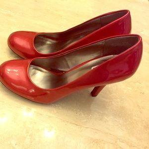 9 & Co Red shoes