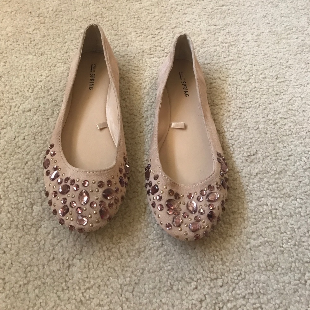 Tan beaded flats