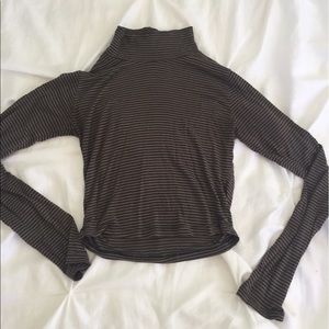 Brandy Melville Striped Longsleeve Turtleneck