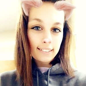 Meet your Posher, Deanna