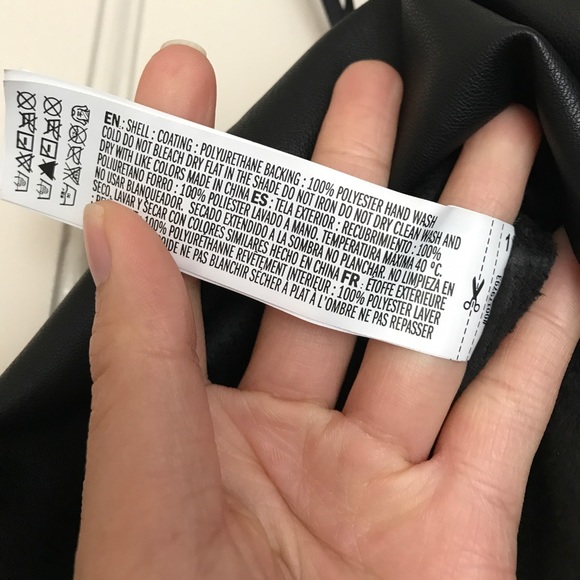 F21 Black Faux Leather A-Line Skirt - Picture 4 of 5