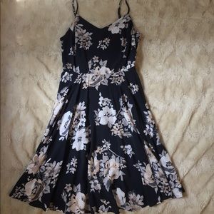 Old Navy Sundress, Size Medium
